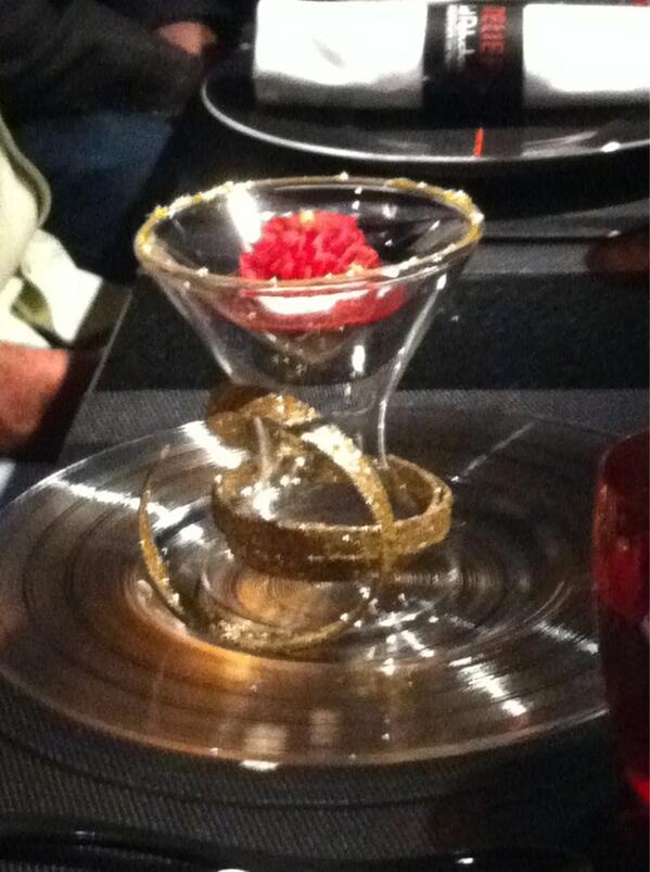 BartMahoney's tweet photo. @MGMGrand @RobuchonLV enjoying a dessert that looks like a jewel!!! #lasvegas Thank you Chef Robuchon!! http://t.co/q0potma51I