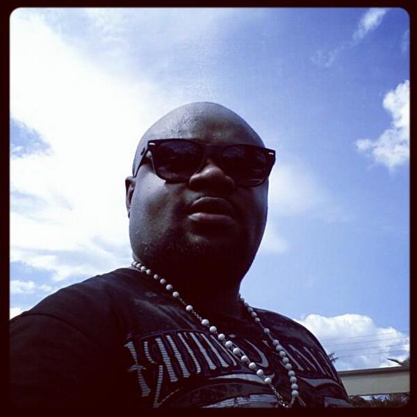 Y1079FM's tweet photo. #ThunderingThursdayJumpOff with @sammyforson On Da #MydMorningShow #HipHopStyle #Np @djkhaled #TakeIt2DaHead http://t.co/kyAnJHB8Pu