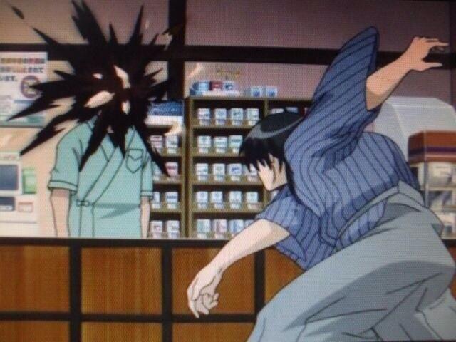 まだお 銀魂語れる人私とおとももちになってくれる人rt してくれないともれなく山崎春のパン祭り開催記念としてあんぱん投げます Http T Co 0tkubk6kb2 Twitter