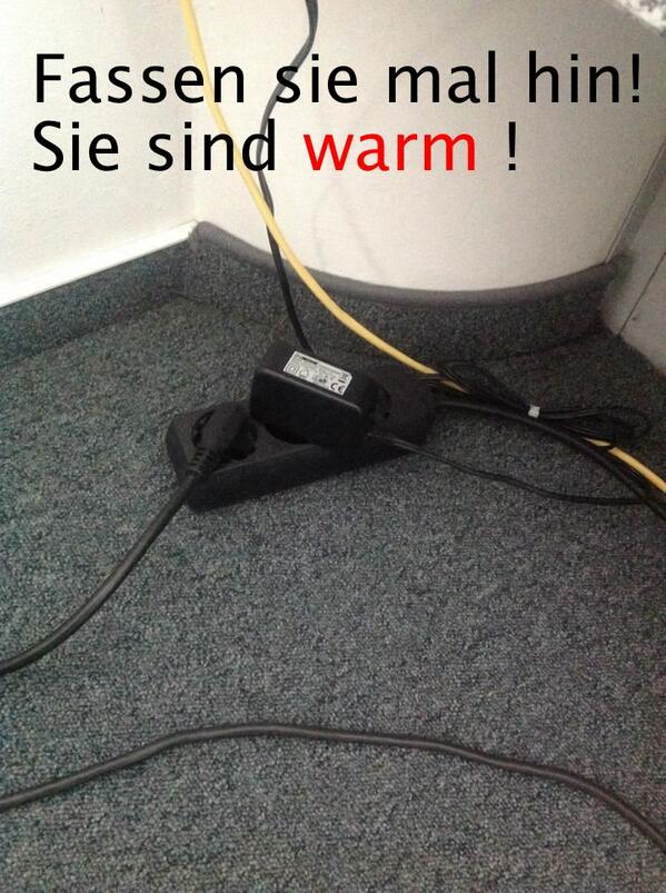 standby_energie's tweet image. Ladegeräte ziehen auch dann Strom, wenn sie funktionslos and der Dose hängen    standby-energie-smart.de