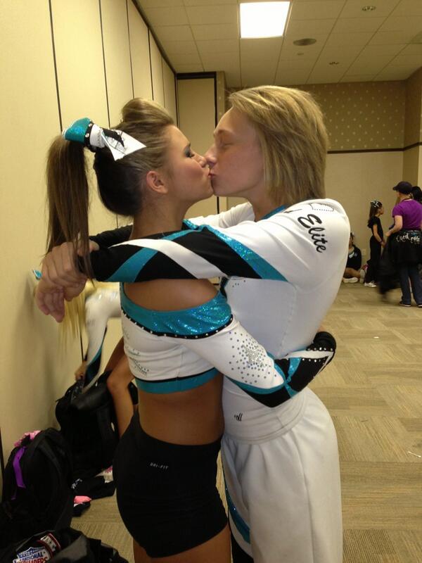 Holden Ray On Twitter National Kiss A Cheerleader Day I Love You 