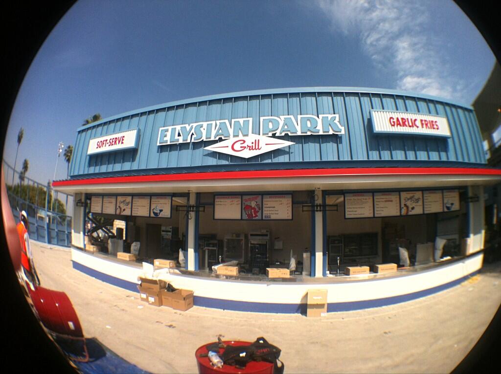 Los Angeles Dodgers on Twitter to the left field Reserve