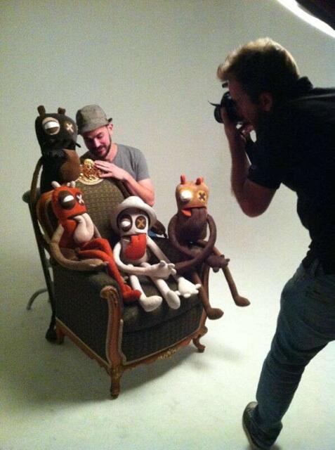 Octopustudioccs's tweet photo. Los Chichos de @GabrielMesaART se apoderaron del estudio! Corran todos! http://t.co/3JSoG6qO5Z