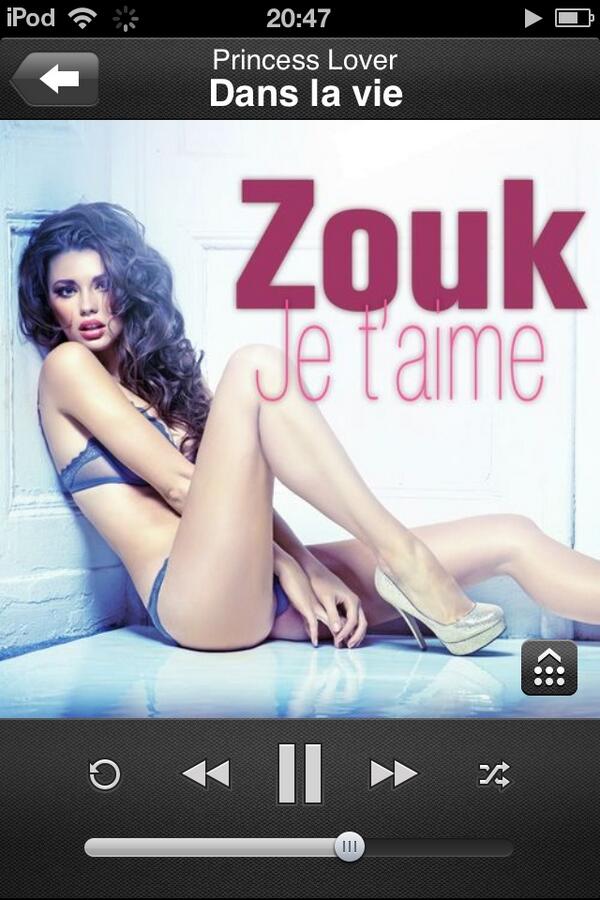 Nelsgrd's tweet image. Ma femme 💙💙 #ZoukTime