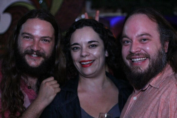 LibelulaPost's tweet photo. Francisco Mena junto a @nanostern y @AntoEstevez en @FEMCINE 2013 http://t.co/06bmkWYiI3