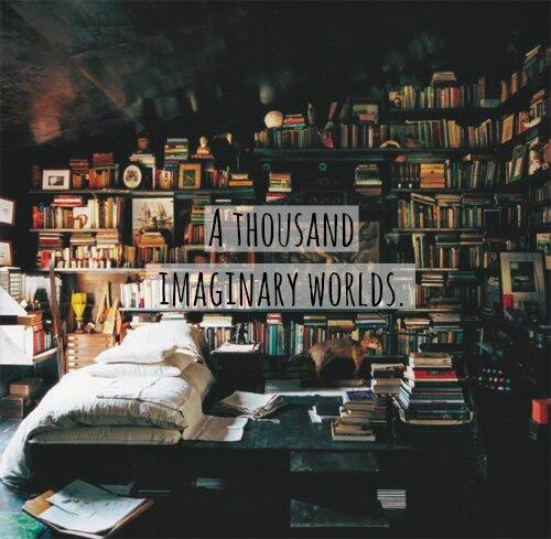 ChicoDelPan's tweet photo. "Miles de mundos imaginarios." http://t.co/C75V1sWBkV