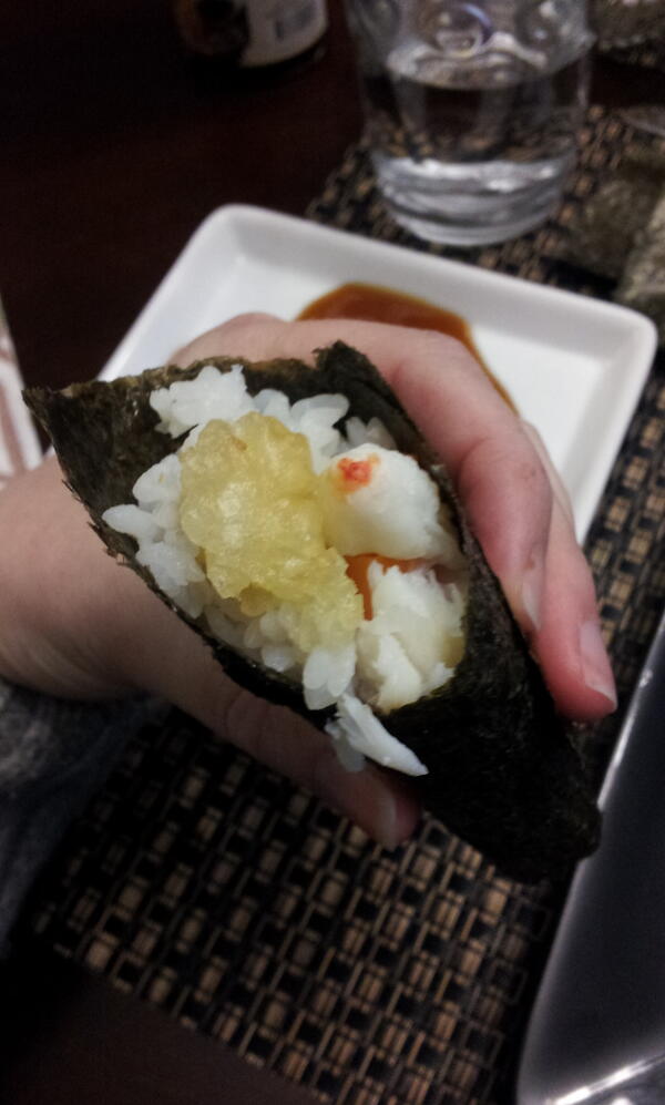 changingkitchen's tweet image. Perfect little sushi hand roll.