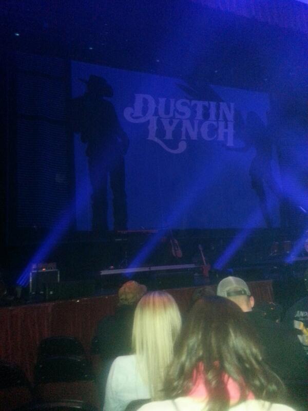 davisae20's tweet photo. @dustinlynch. @JustinColeMoore. Ekkkkk just got to our seats!!! #outlawslikemetour @BrittanyLeeOFCL http://t.co/OMhNJudRzy