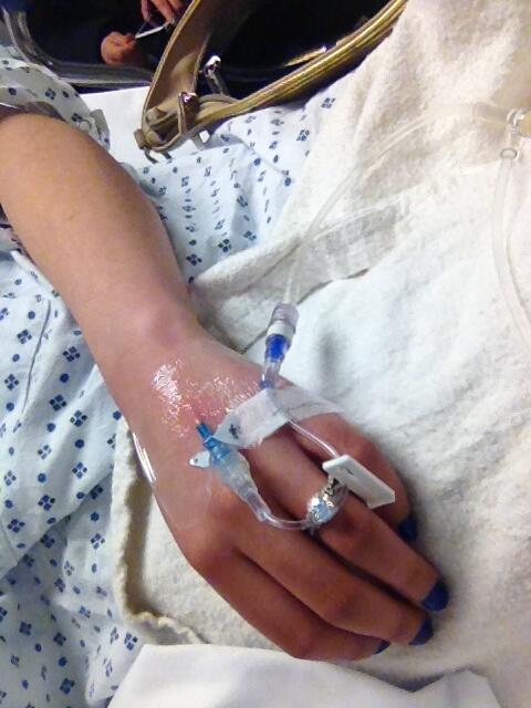 jalyssamonet's tweet photo. Right now 😷..but leaving soon ! 😱 Finally 💕 http://t.co/j6fkVaztl1