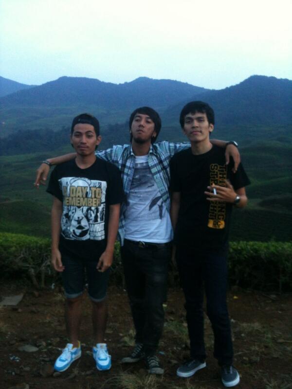 SHERIFF_cloth's tweet photo. @jooruejakarta http://t.co/dEh3acdl9i