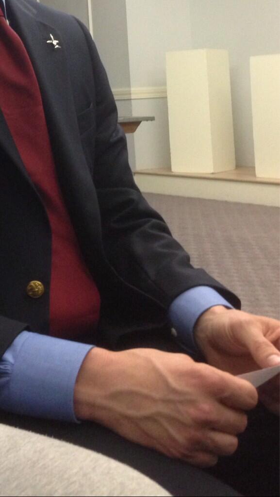 EMT_Problems's tweet image. This guy was sitting next to me and I started to drool... #EMTproblems #NoHomo