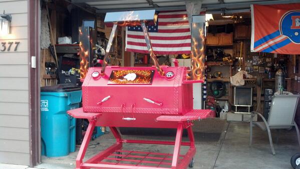 Smokinhotbbqs's tweet photo. Our new Patio unit is done. Order yours now! http://t.co/EBQHPqJh7t