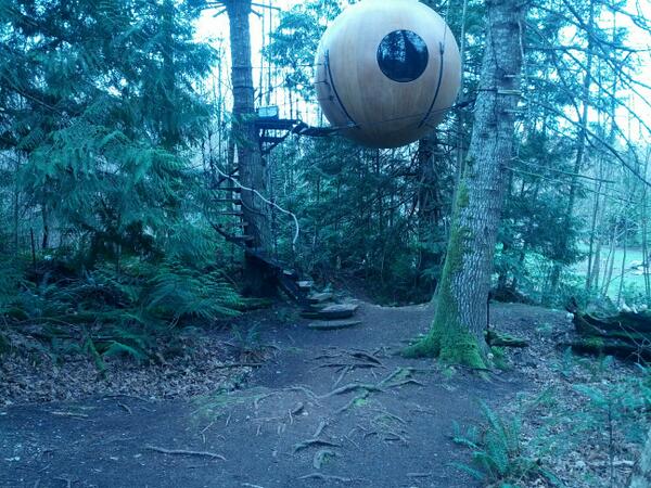 st_john22's tweet photo. My weekend getaway. Yeah I stayed in a sphere. http://t.co/sByqTnFJ9v