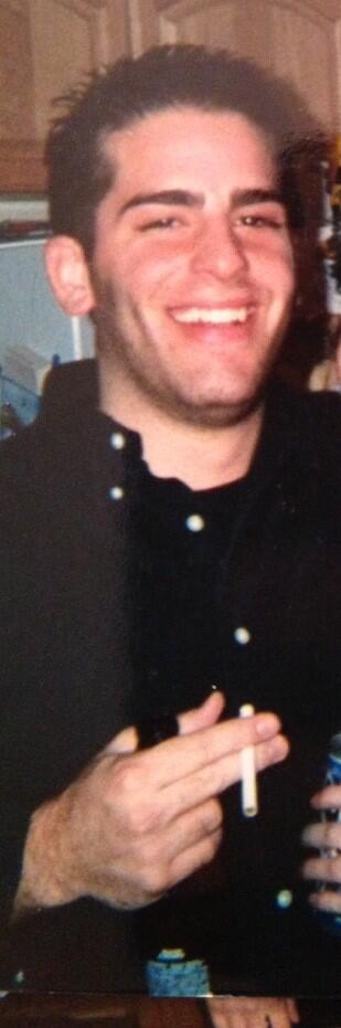 cait_118's tweet photo. @Im_DTM at least this is better than you pedophile beard.. Xoxoxo http://t.co/Wji1U3cJgy