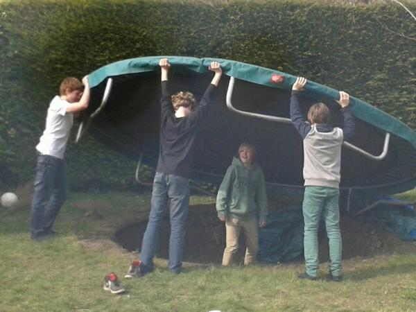 _Lauraaxxxx's tweet image. Hahahaha @MichielSwagg @ljcvanderheide @jommeJommeb #matss hahaa