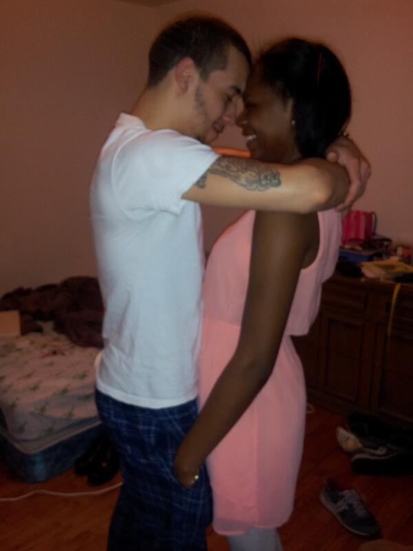 fireMARShalphil's tweet photo. 20th Birthday #adaytoremember #goodtimes #mylove http://t.co/xiQ4qcqLUZ