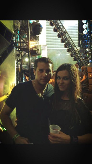Ultra main stage! What a weekend! In plural haha http://t.co/IfREnwfRzx<a href="/tag/miami"class="tags"><span>#miami</span></a>
