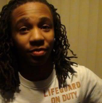 EatMeBoo's tweet photo. @ISSAIAM Is This You ? If So Somebody Go A  Fake Facebook Page And Ovoo ..As
Darius Prettiboii Mays http://t.co/liEL8SNSN4