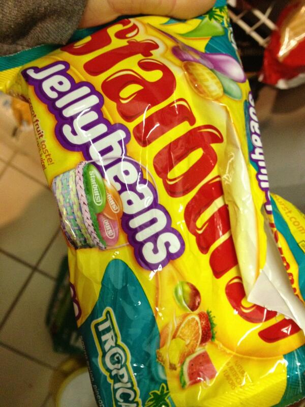 MandyLaneve's tweet photo. @ryanwoodz haha eating the best jellybeans as we speak #starburstjellybeansrule #welcometo2013 http://t.co/wTIYJf9F00