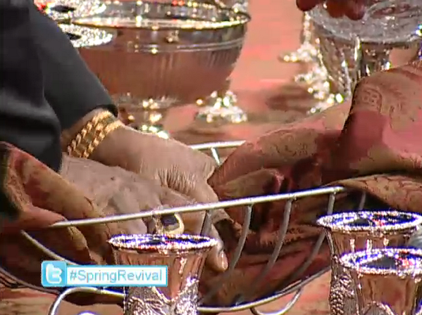 TPHDallas's tweet image. The breaking of the bread #SpringRevival