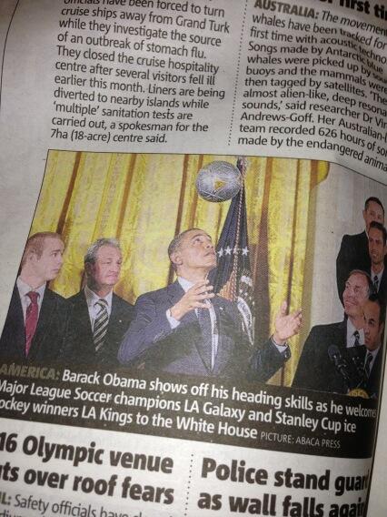 a_stacksynr's tweet image. Lool, only Barack 😎👏