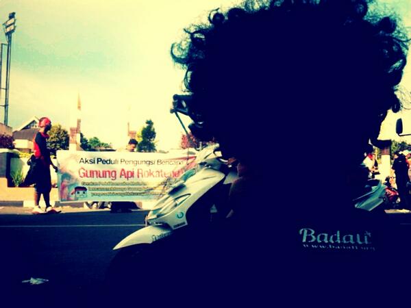 ambonbergerak's tweet photo. badati for #rokatenda http://t.co/h0HhQ0P6E3