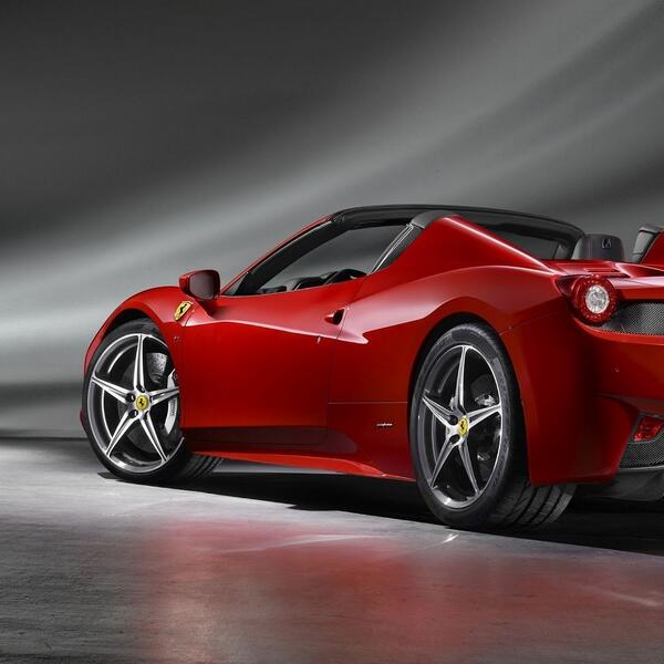 DailySportCars's tweet photo. http://t.co/46350C3mlB