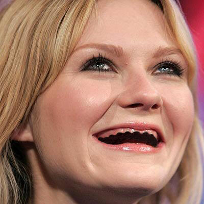 AWoTeeth's tweet photo. #kirstendunst #awoteeth #actresseswithoutteeth http://t.co/HfQnDdbfGE