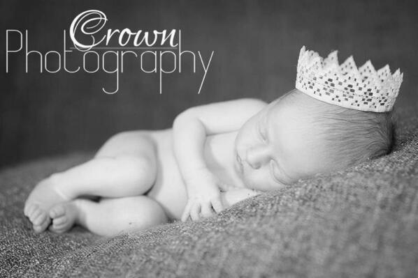 tracey crown tweet media