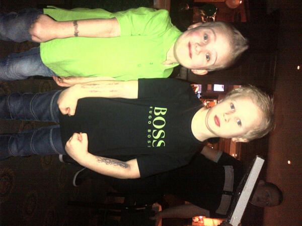 pippakellyx's tweet photo. My BOSS boys ♥ wee matching cutie pies xxx http://t.co/XpOI9gVbHm