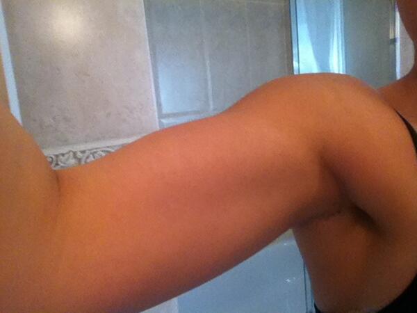 FAT2FITBARBIE's tweet image. Progress. #6weeksin #gettingthere