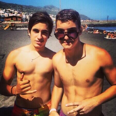 AdanFCB's tweet photo. Con @christian_kakos y tal jaja http://t.co/jbSZte7KAW