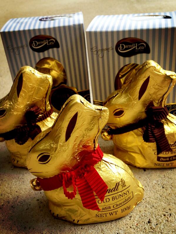 Appsion's tweet image. #Spoilt.  Here is the special delivery we received at #Appsion today.  Someone knows we are #chocoholics