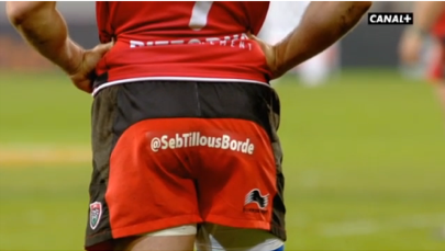 Twitter / ivalerio: Tiens, sur le short des joueurs ...
