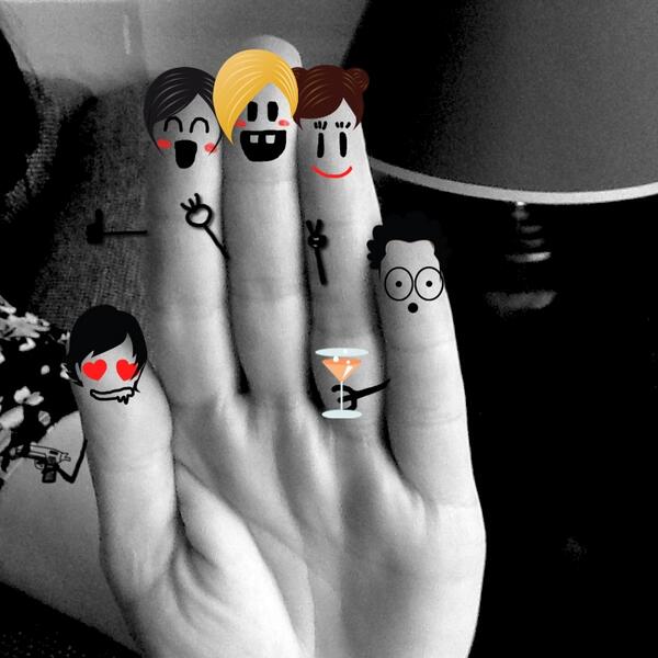 AtheyBaxter's tweet photo. #coolfaces #fingerfaces http://t.co/dZjxfNySOF