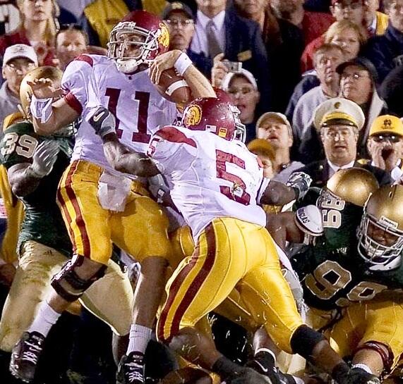 thereal_emoney's tweet image. The play Notre Dame Fans will forever remember @weimerj #BUSHPUSH