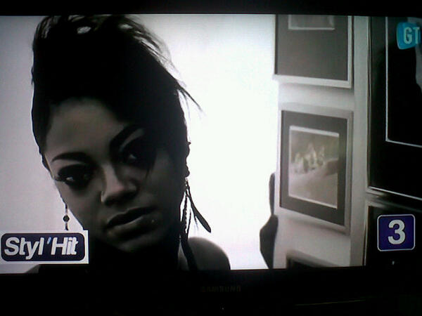 Styllee_'s tweet image. NumbA 3 du toP 10 de @Swe971 !! @debrouya avec #LovAw !! #StylHit #GTV