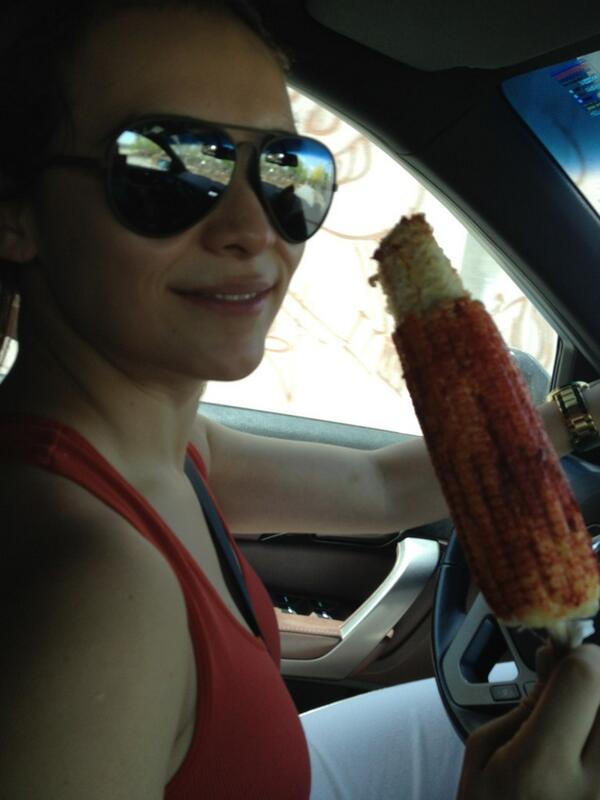 Y LO ESTOY GOZANDO ENORMEMENTE jajajaja <a href="/SoyKarlaPanini/">Karla Panini</a>