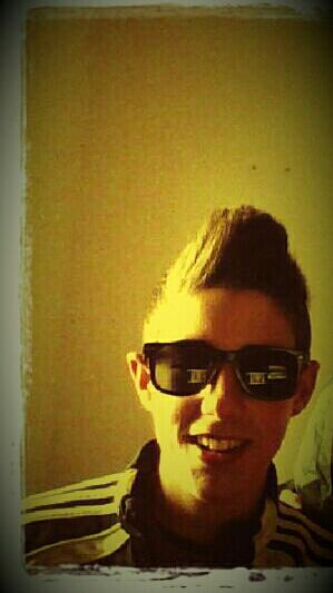 {○.○} borja {●.●} tweet media