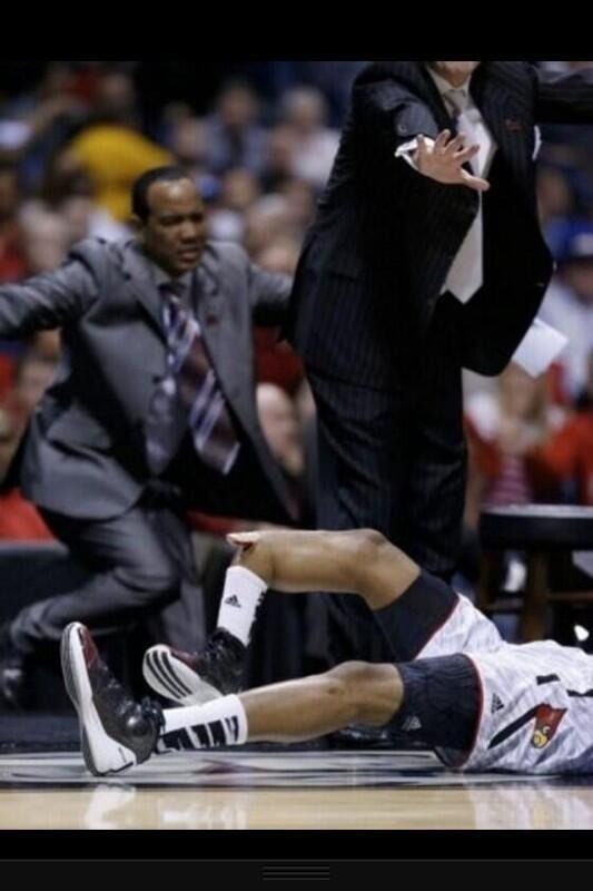 Quailman_'s tweet image. “@Quailman_: Damn this a sick ass injury  #PrayforWare http://t.co/sqoOUJvthV” &amp;lt;&amp;gt; #2013Faves