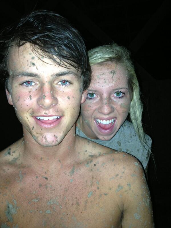 Jake_BadLose's tweet photo. It's not mud http://t.co/CC3blYPdYk