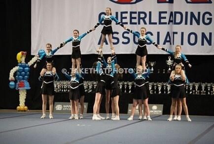sirensboss's tweet photo. @sirenscheerteam http://t.co/Ms9KGYKcLr