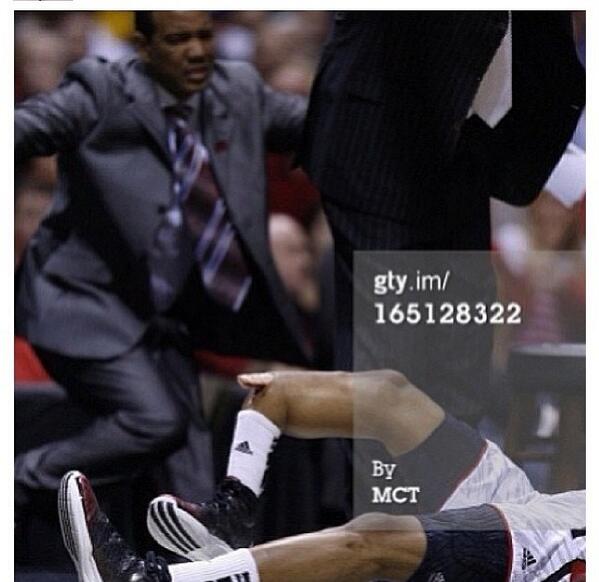 WeaveDaddy_27's tweet image. I nevered scream HOLY SHIT as loud as I did today #PrayersForWare #prayforware