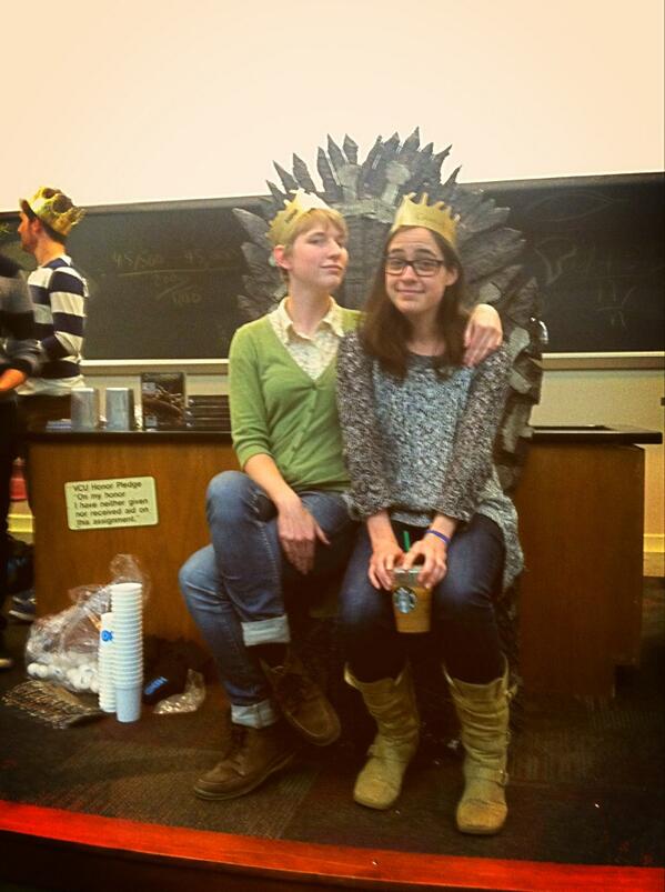 gcea's tweet photo. Two queens because fuck the patriarchy!! At #vcu #hbocollege GoT season 3!!!! http://t.co/kFO0iHRWVO