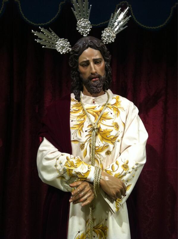 MercedMarchena's tweet photo. El Señor de la Salud en Pascua de Resurreccion http://t.co/0cqmC1ycEC