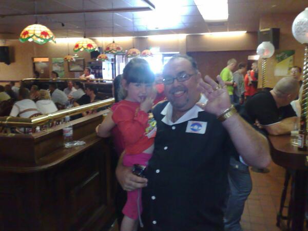 jen_sutty 🙋‍♀️🙋‍♂️👧👧👧🐕 tweet media