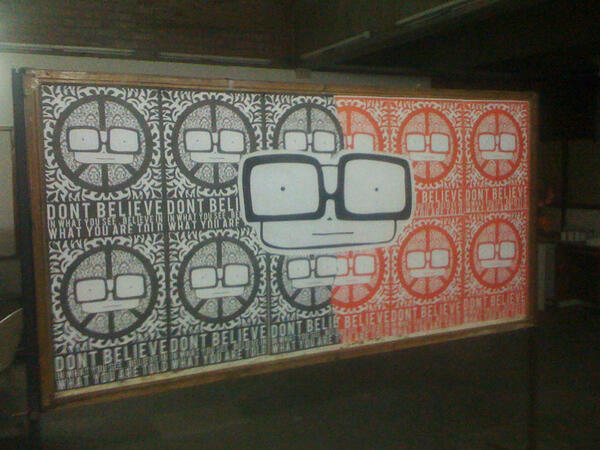 dud_graffiti's tweet photo. dud in cept http://t.co/zVKQM1V695