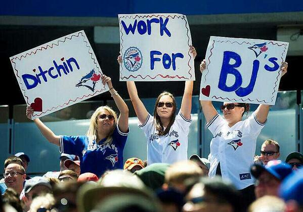An American and Canadian tradition! #OpeningDay #Jays #MLB