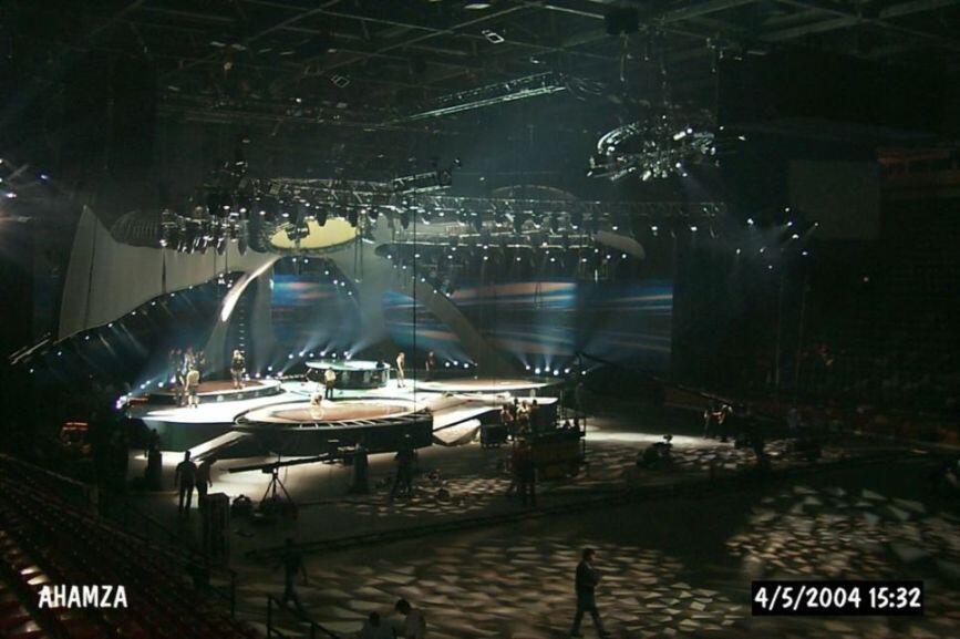 BGyZyfnCEAEC3or.jpg:large