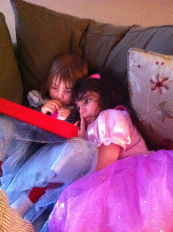 FoleyMaryann's tweet photo. My little princess's http://t.co/psHM0nTNSK